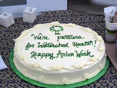 community_support_cake